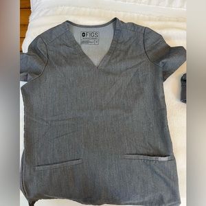 Xs FIGS grey set. Joggers